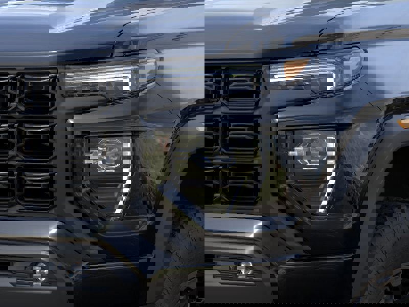 New 2026 GMC Canyon Elevation w/ Convenience Package image 33