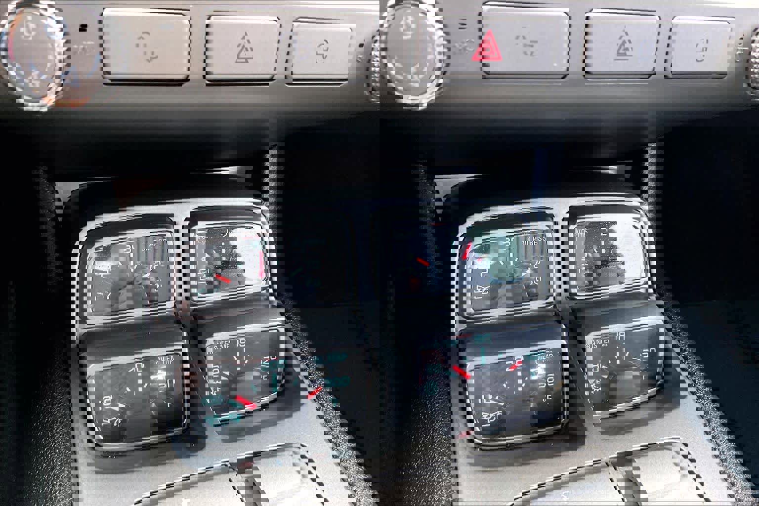 Used 2011 Chevrolet Camaro SS w/ RS Package image 32