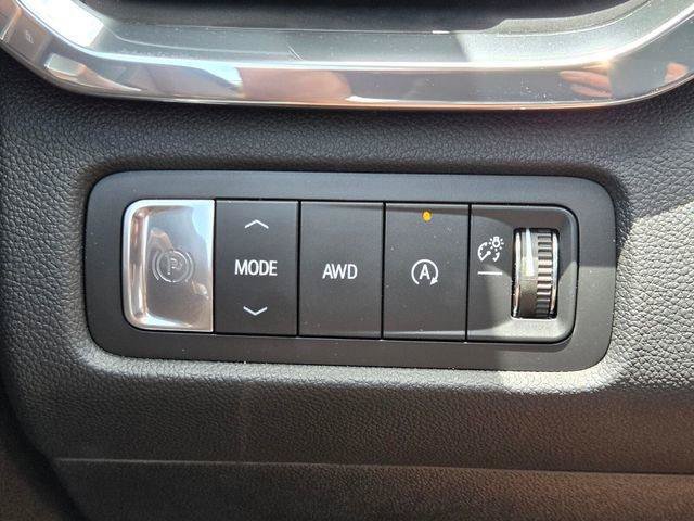 New 2026 GMC Acadia Denali w/ Super Cruise Package AWD/4WD image 31