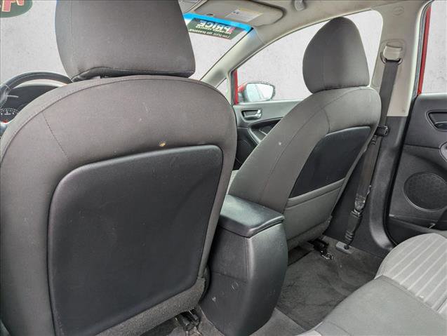 Used 2018 Kia Forte S image 23