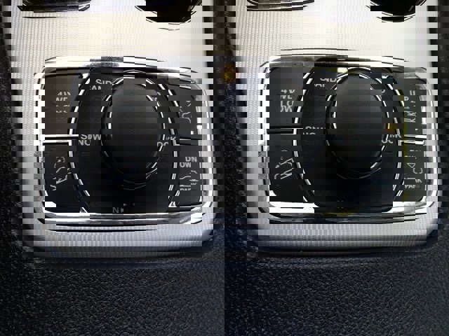 Used 2021 Jeep Grand Cherokee Summit image 11