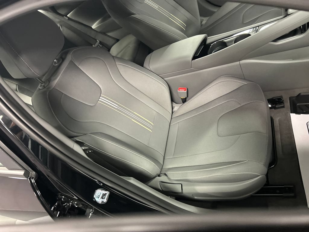 New 2026 Hyundai Elantra SEL FWD image 23