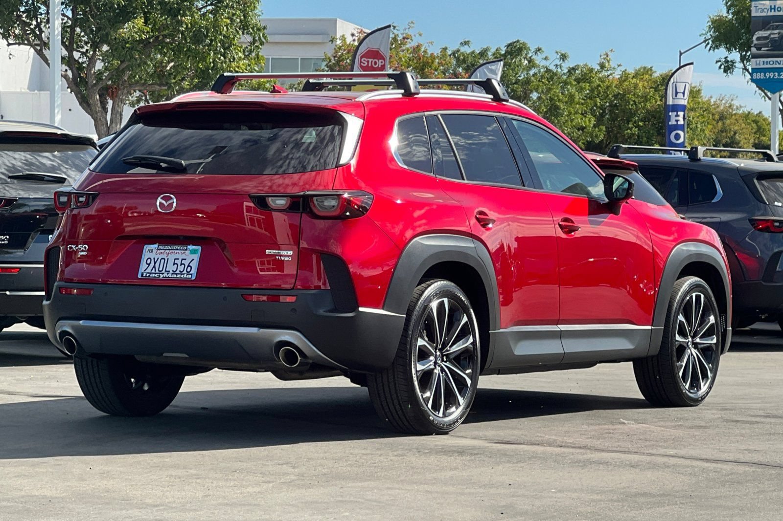 Certified 2025 MAZDA CX-50 2.5 Turbo w/ Premium Plus Pkg AWD/4WD image 4