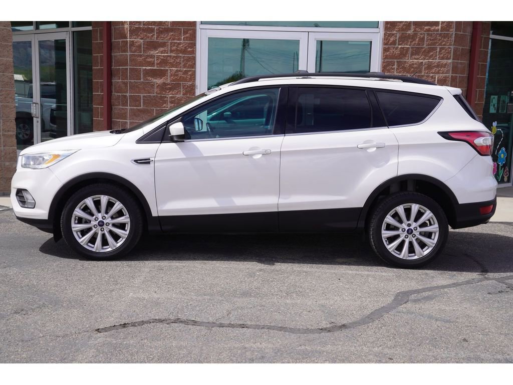 Used 2017 Ford Escape SE w/ SE Leather Comfort Package AWD/4WD image 4