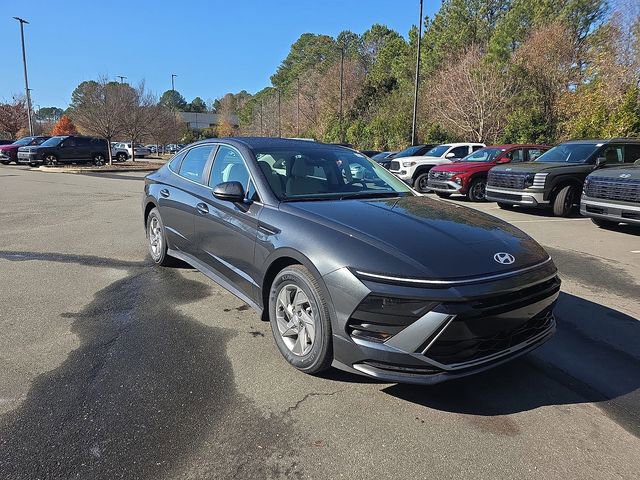 New 2026 Hyundai Sonata SE FWD image 12