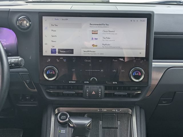 Used 2024 Lexus GX 550 w/ Cold Area Package AWD/4WD image 19
