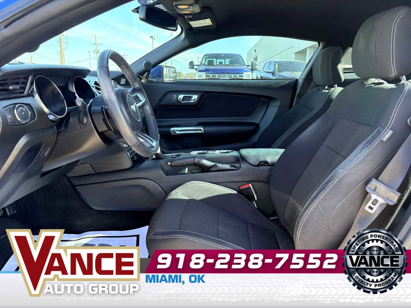 Used 2017 Ford Mustang Coupe image 9