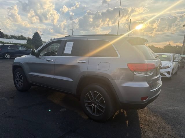 Used 2019 Jeep Grand Cherokee Limited AWD/4WD image 5