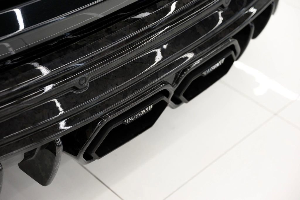 Used 2025 Rolls-Royce Cullinan image 35