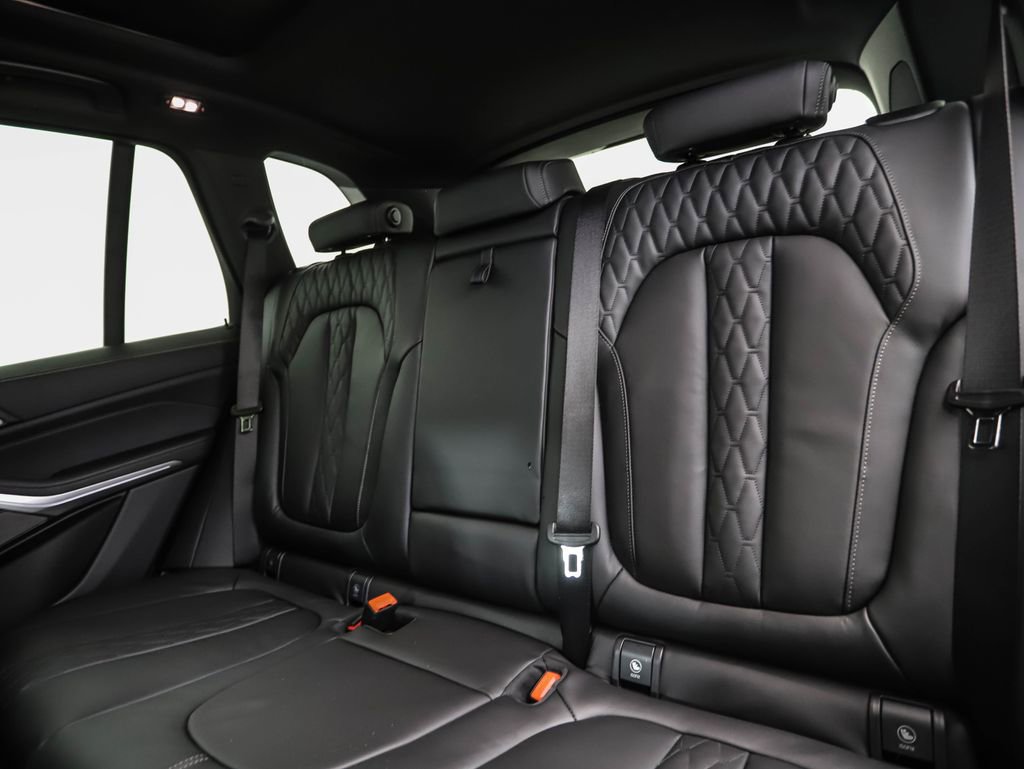 New 2026 BMW X5 xDrive40i image 23
