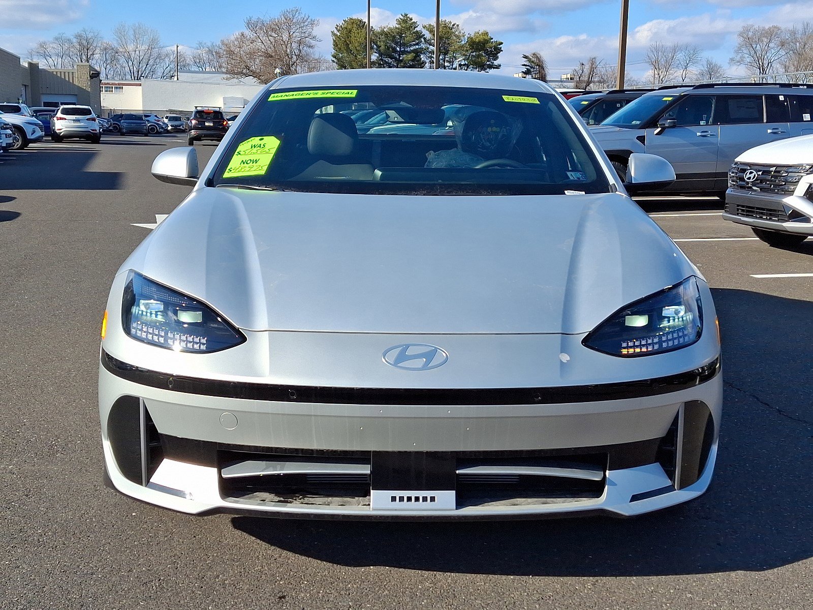 New 2024 Hyundai Ioniq 6 SEL image 2