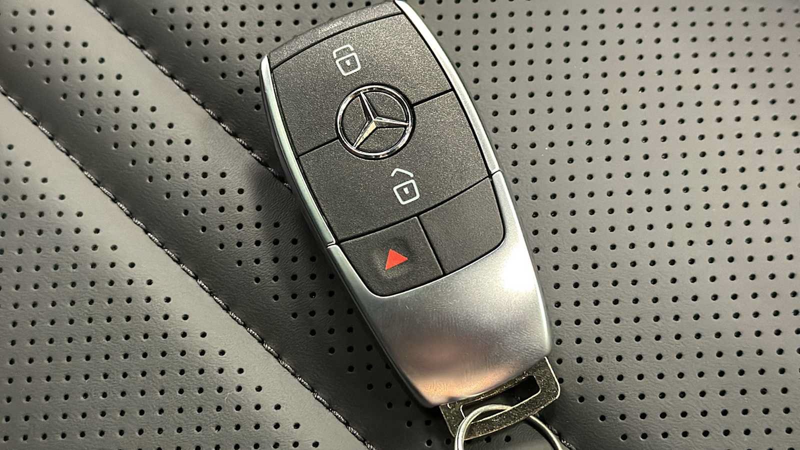 New 2026 Mercedes-Benz G 550 image 35