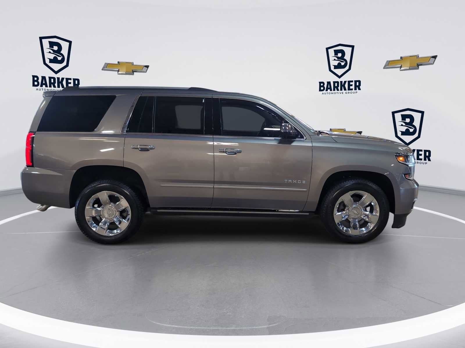 Used 2017 Chevrolet Tahoe Premier AWD/4WD image 9