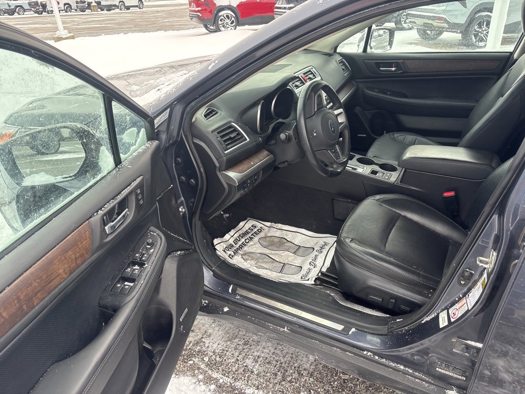 Used 2016 Subaru Outback 2.5i Limited image 16