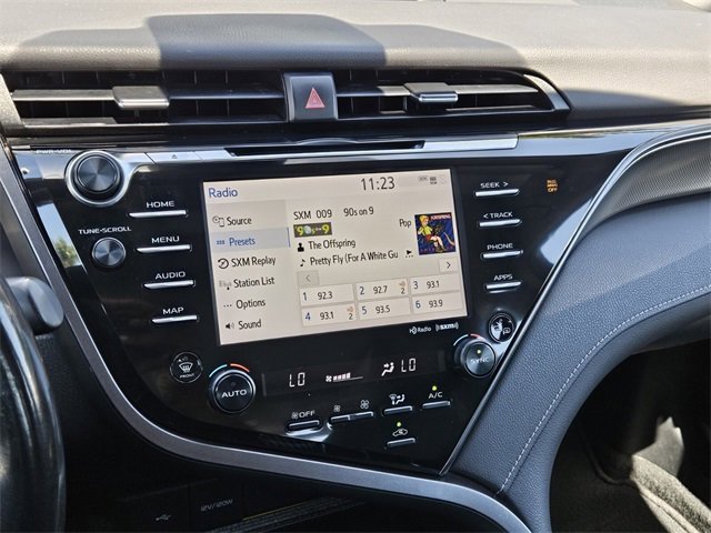 Used 2020 Toyota Camry XSE image 21