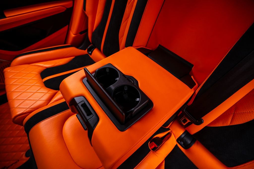 Used 2022 Lamborghini Urus AWD/4WD image 71