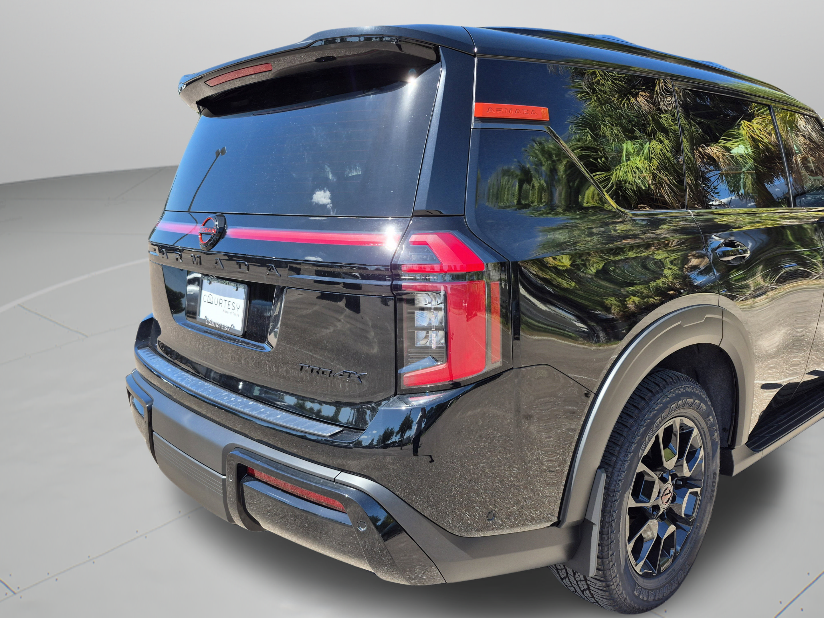 New 2026 Nissan Armada PRO-4X AWD/4WD image 37
