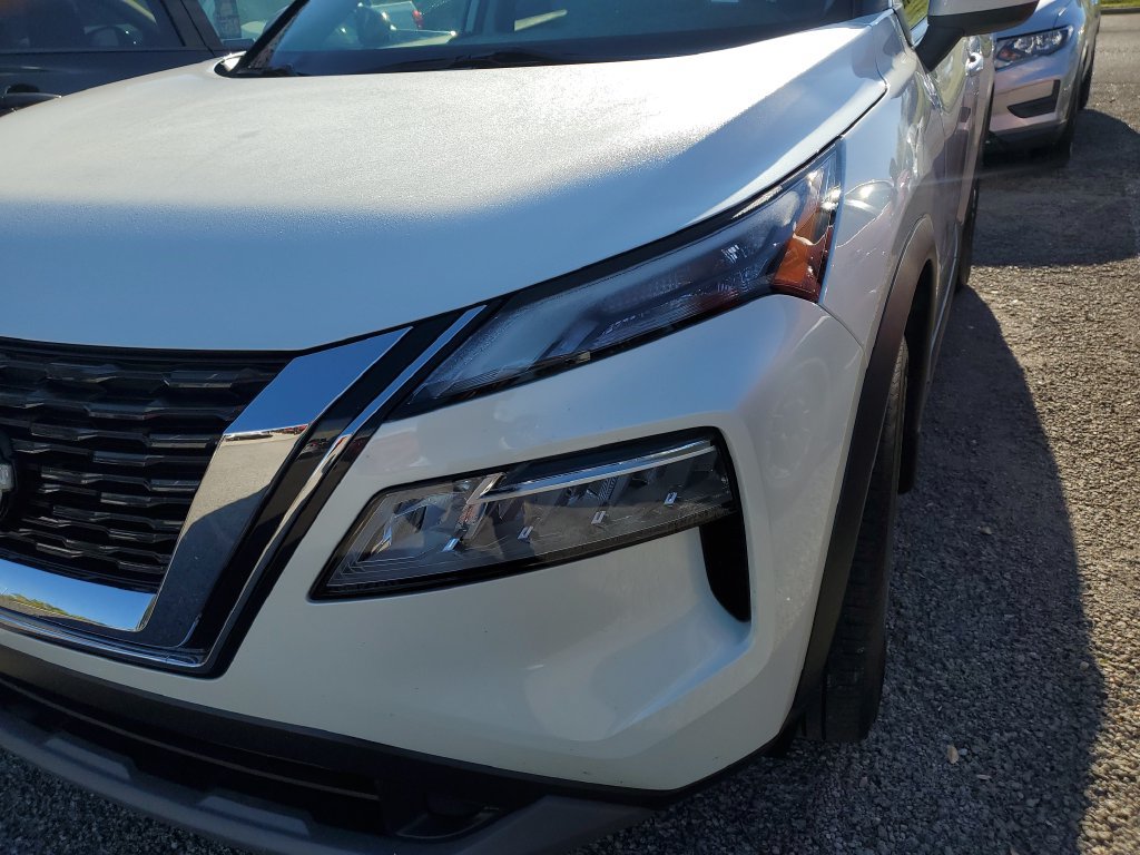 Certified 2023 Nissan Rogue SV AWD/4WD image 6