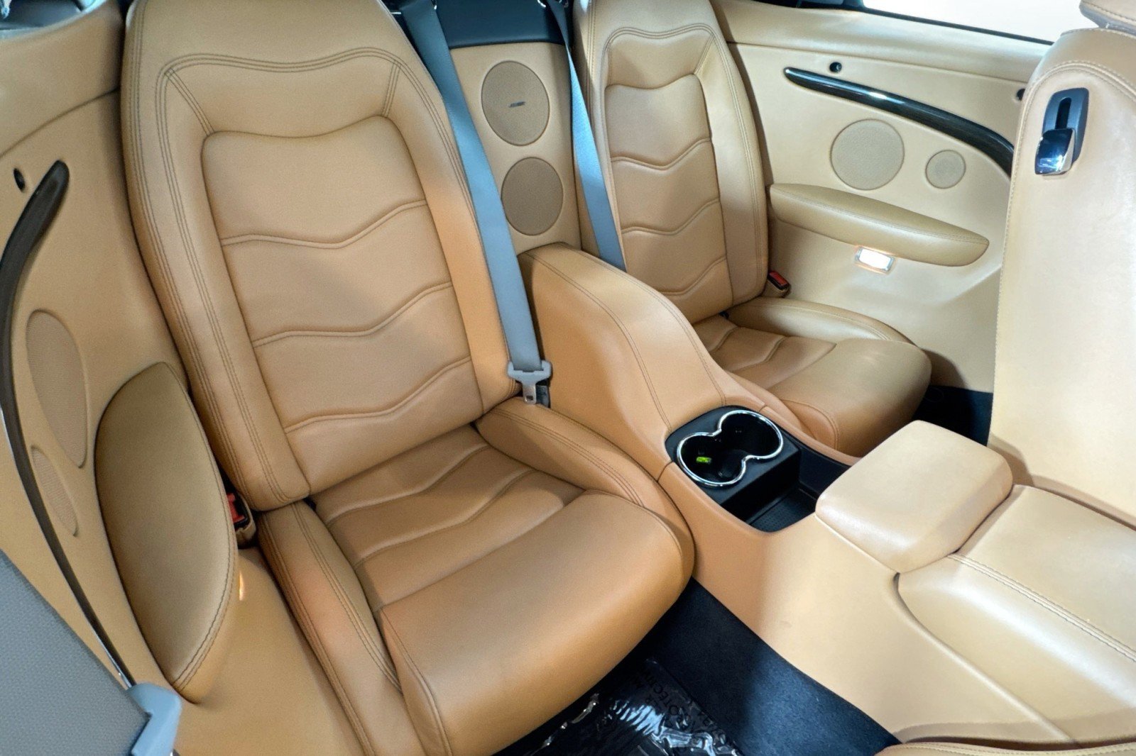 Used 2012 Maserati GranTurismo Sport RWD image 23
