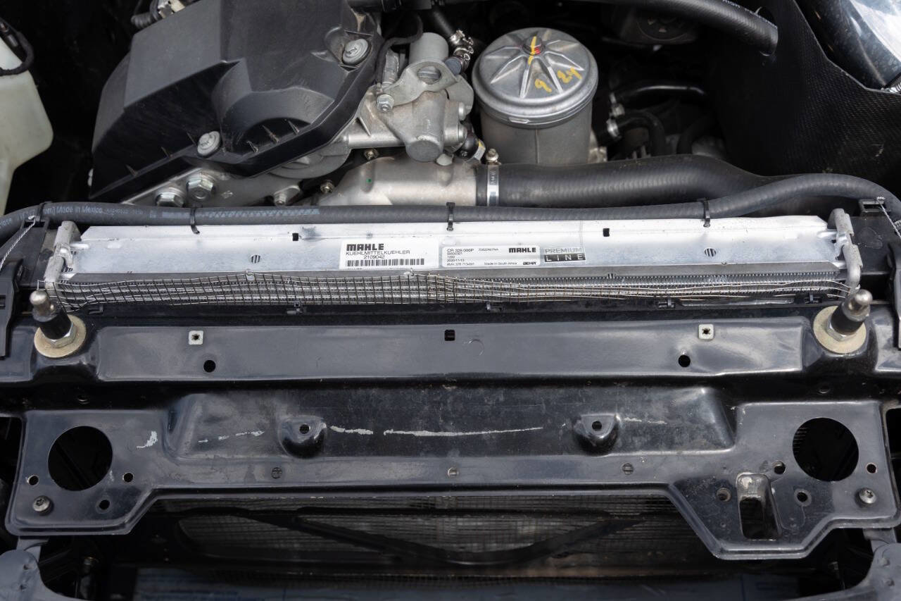 Used 1994 BMW 325i Sedan image 95