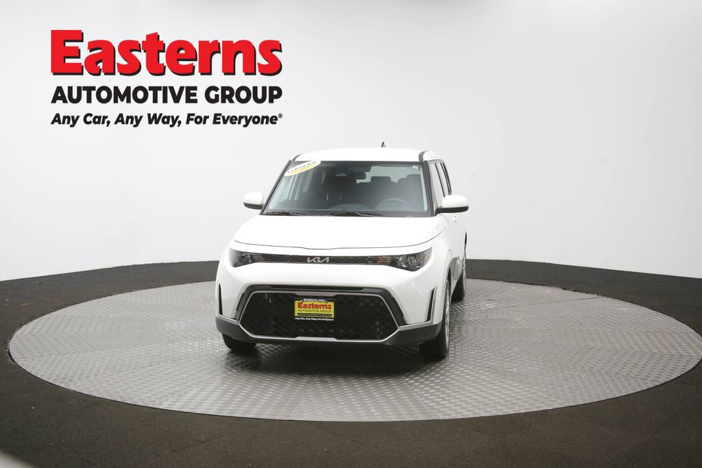 Used 2025 Kia Soul LX FWD image 53