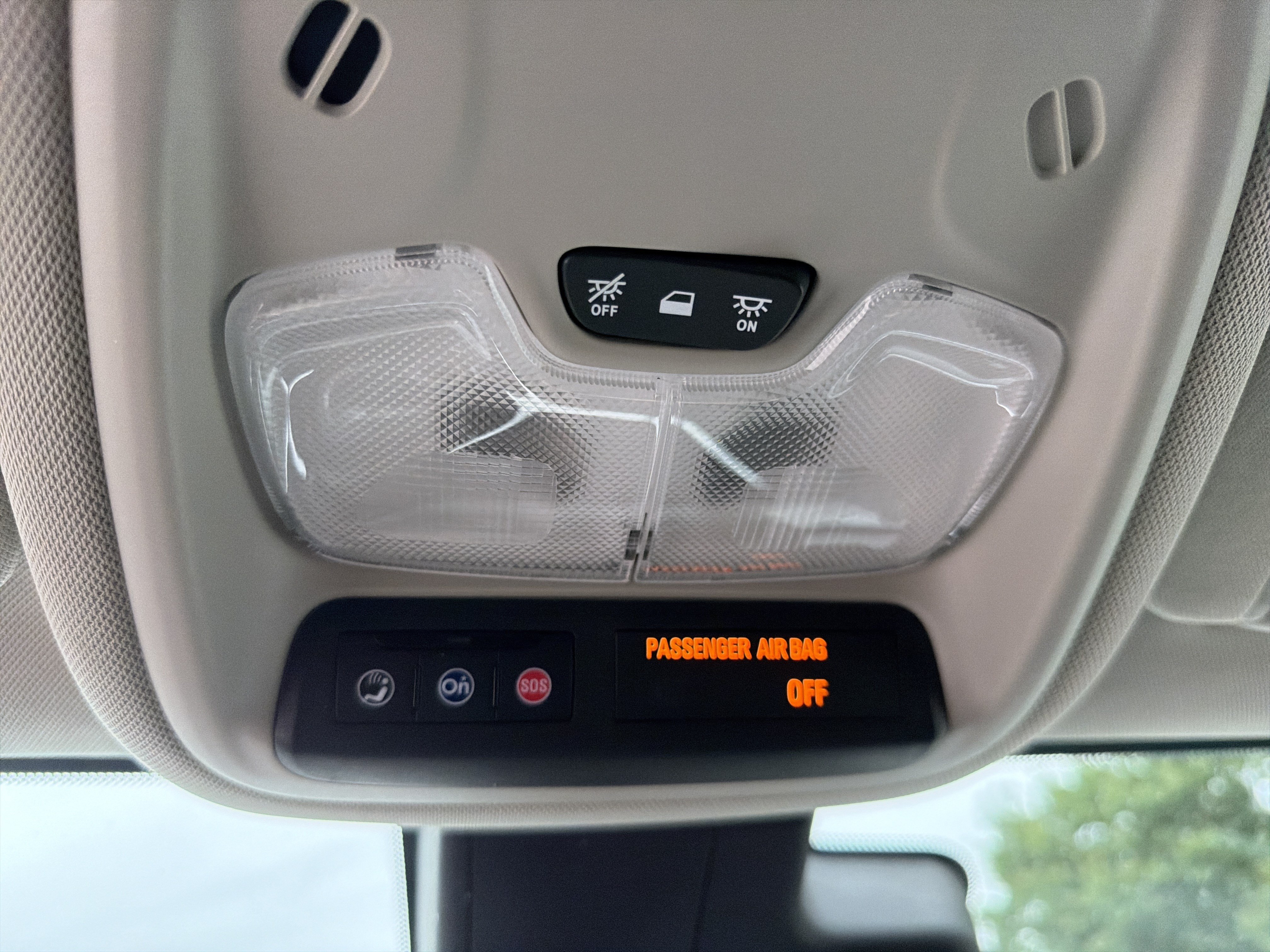 Used 2021 Buick Encore GX Select w/ Sport Touring Package FWD image 23