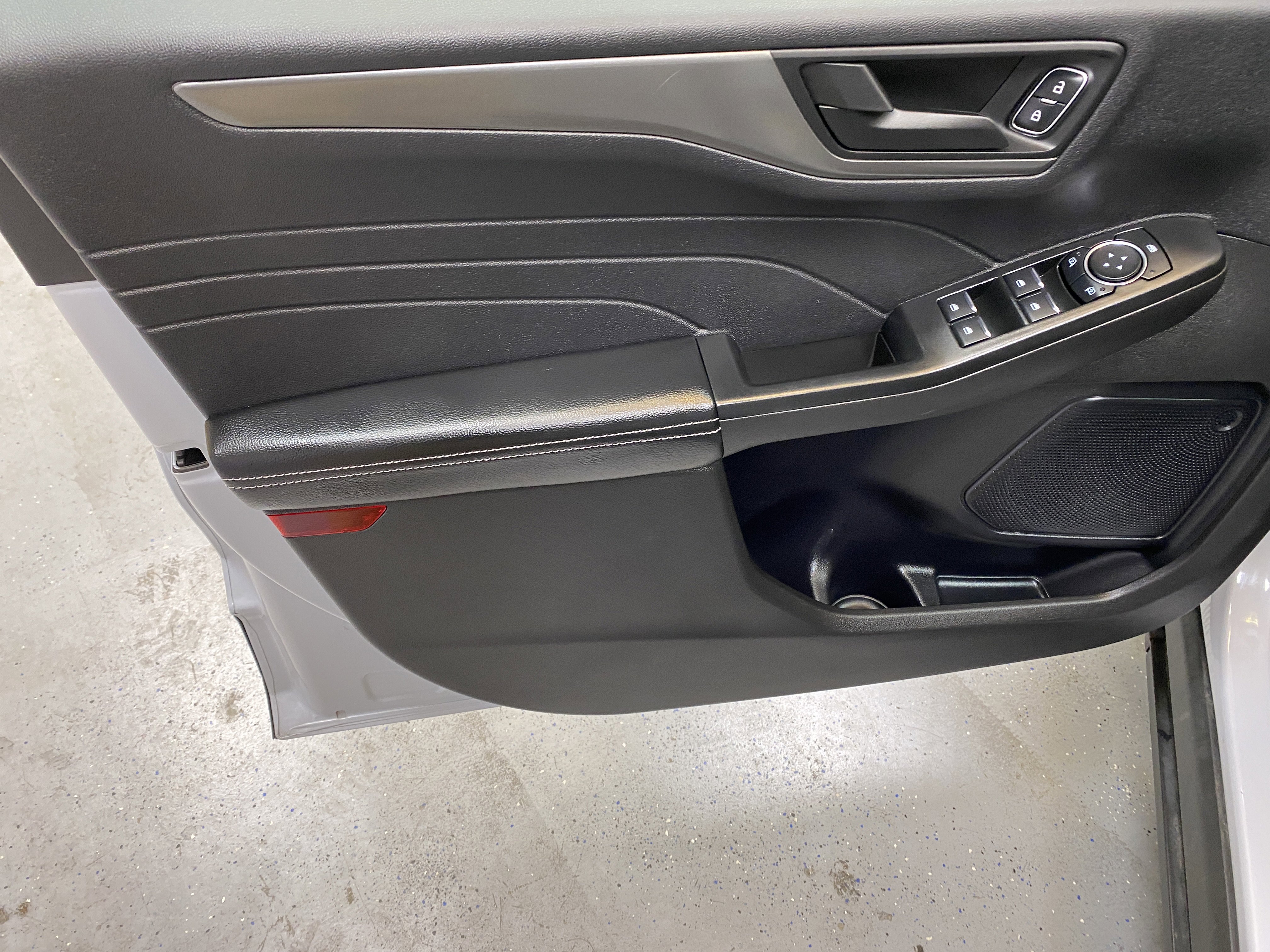 Used 2025 Ford Escape Active image 21