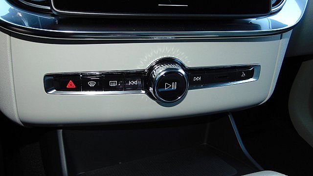 New 2026 Volvo XC90 B6 Ultra image 21