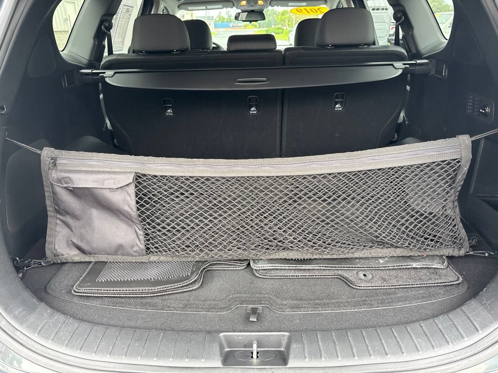 Used 2019 Hyundai Santa Fe SEL AWD/4WD image 13
