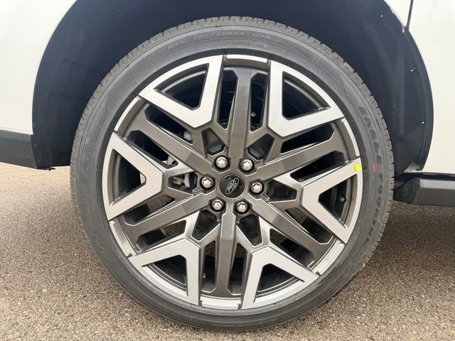 New 2026 Ford Expedition Max Platinum w/ Platinum Ultimate Package image 10