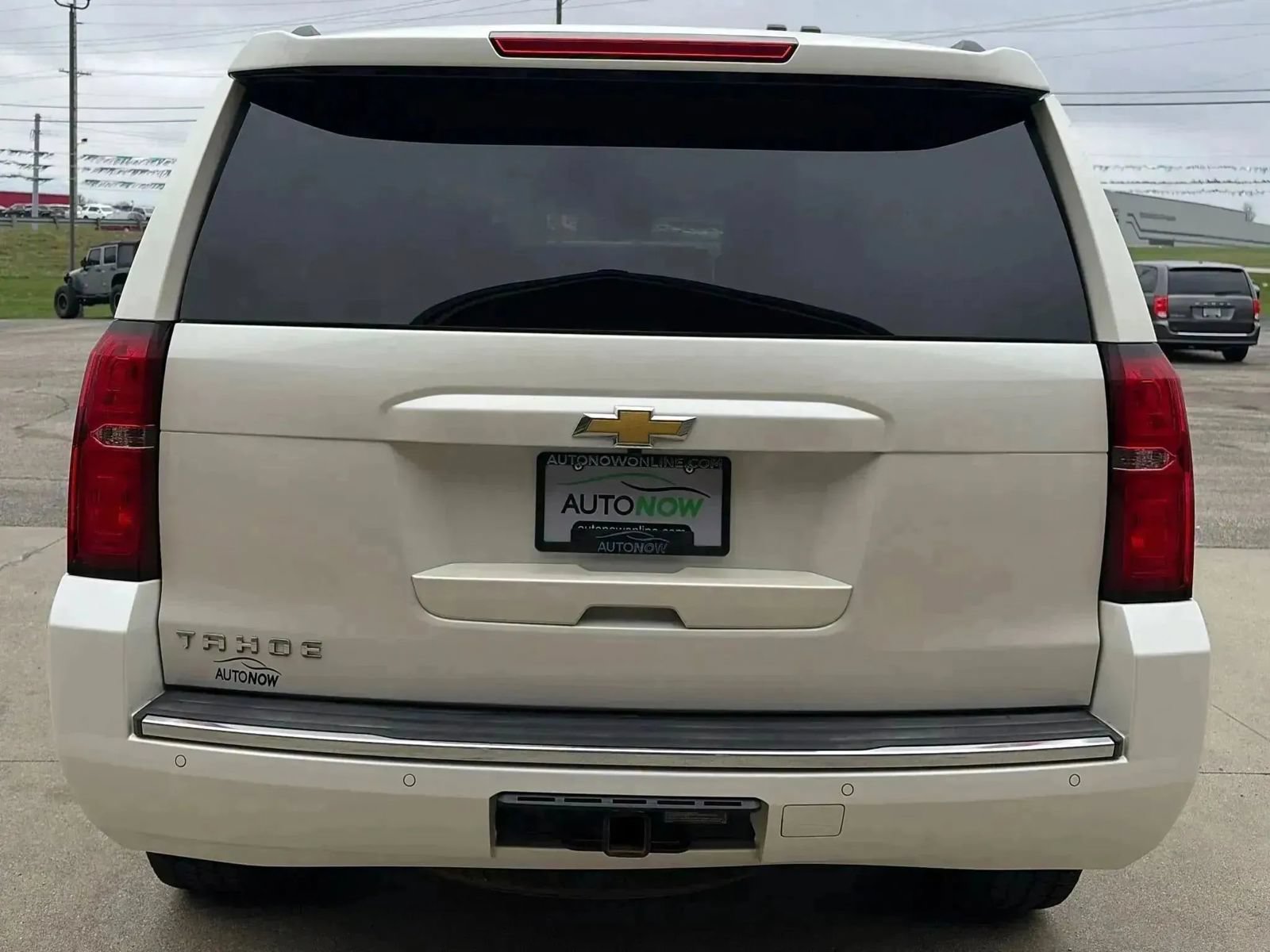 Used 2015 Chevrolet Tahoe LTZ RWD image 9