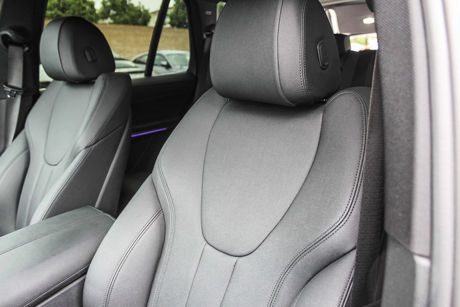 Used 2020 BMW X5 sDrive40i w/ Premium Package image 24