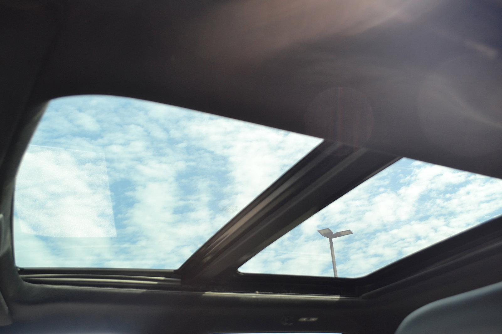 Used 2018 Ford F150 Platinum w/ Equipment Group 701A Luxury image 17