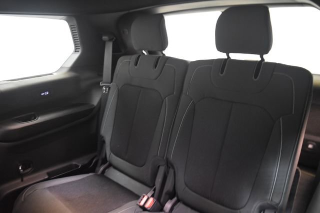 New 2025 Jeep Grand Cherokee L Laredo w/ Luxury Tech Group I image 19