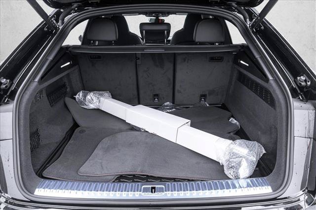 New 2027 Audi Q8 Prestige AWD/4WD image 23