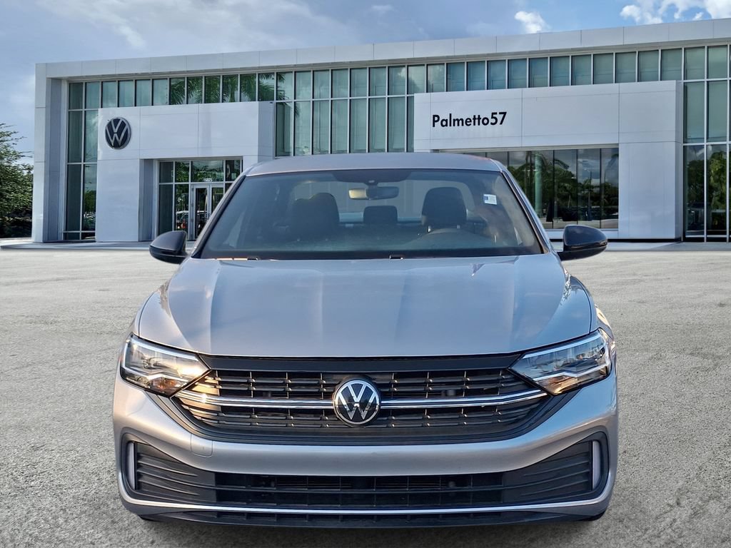 Certified 2023 Volkswagen Jetta Sport FWD image 2