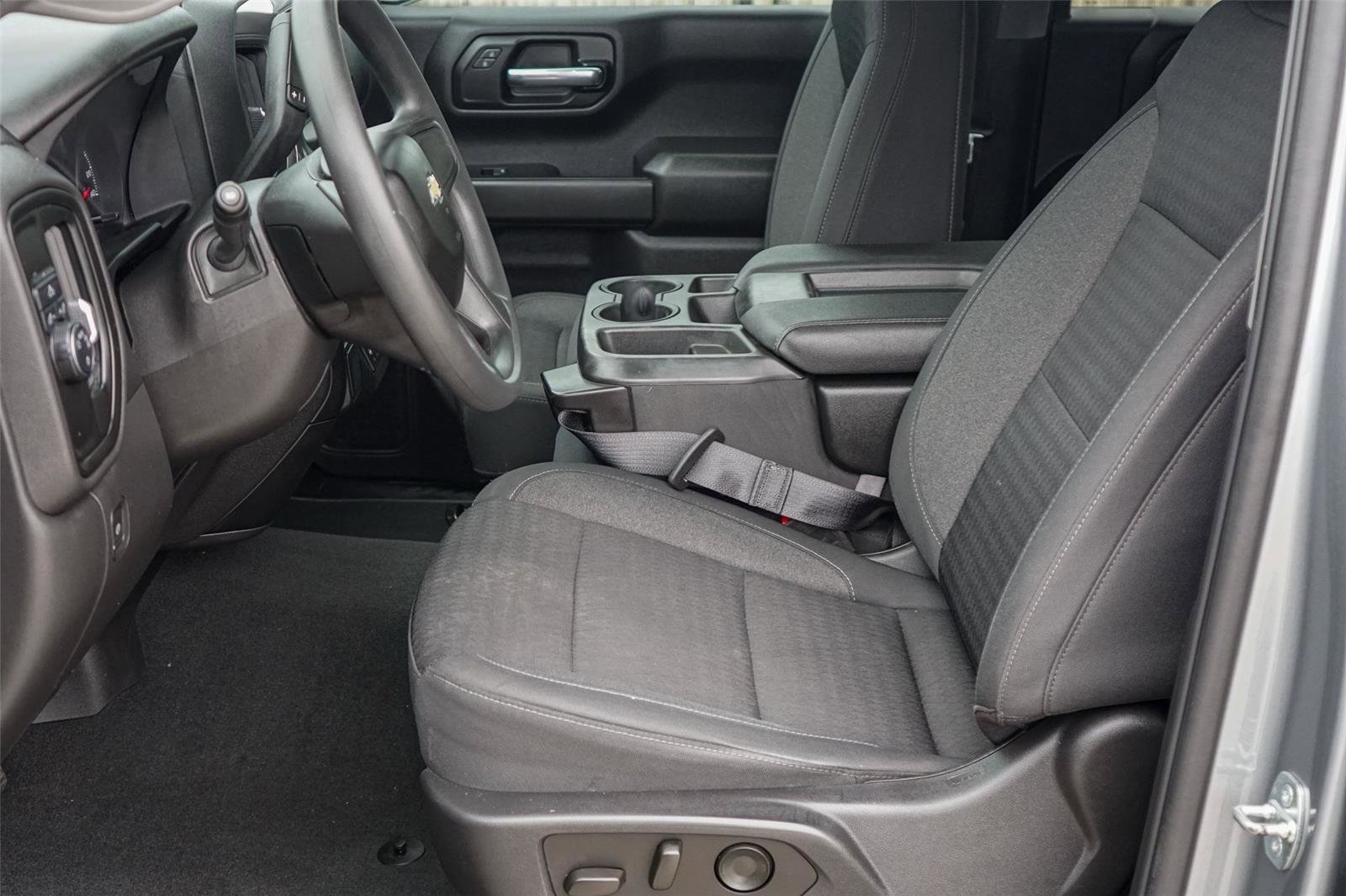 Used 2023 Chevrolet Silverado 1500 Custom RWD image 10