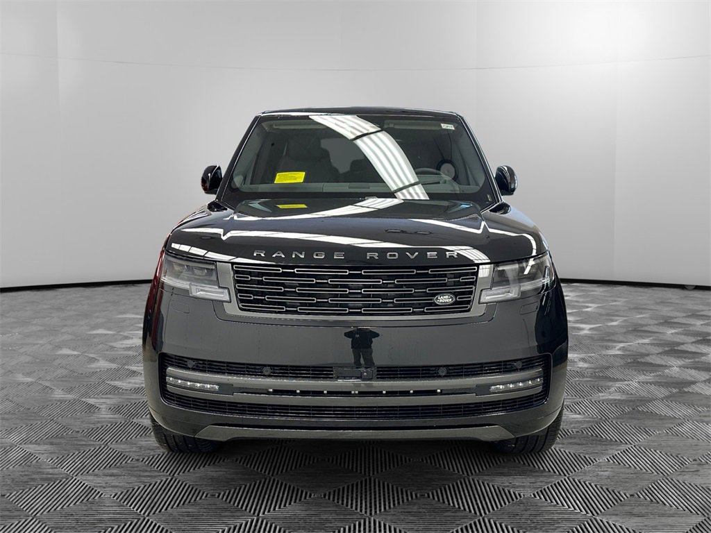 New 2026 Land Rover Range Rover SE image 8