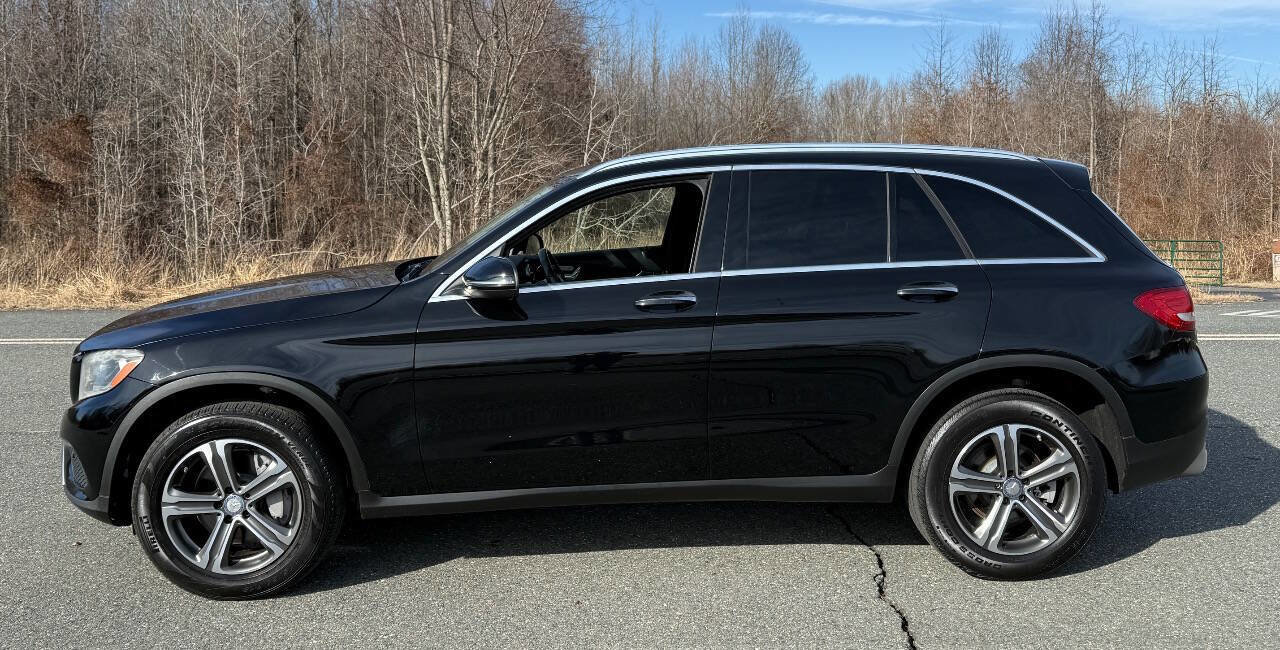 Used 2016 Mercedes-Benz GLC 300 w/ Premium Package image 9