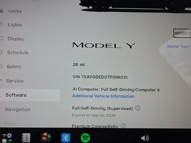 Used 2026 Tesla Model Y 2WD image 23