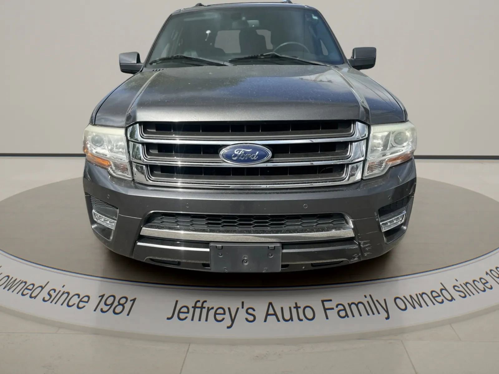 Used 2015 Ford Expedition Limited w/ Equipment Group 301A RWD image 7