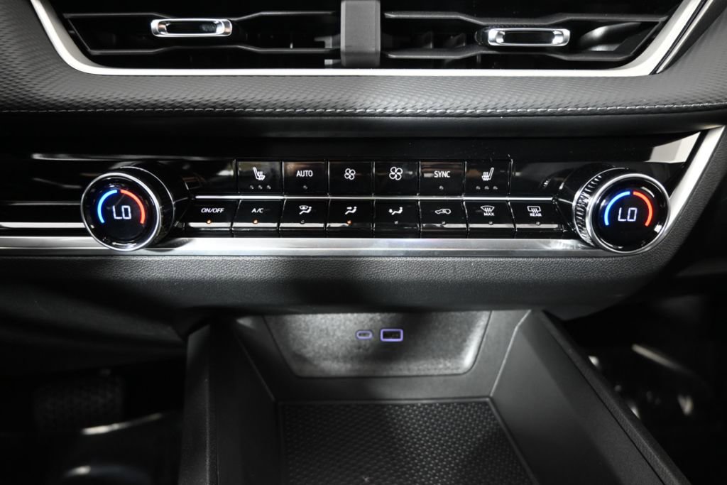 New 2026 Chevrolet Equinox LT w/ Convenience Package II image 29