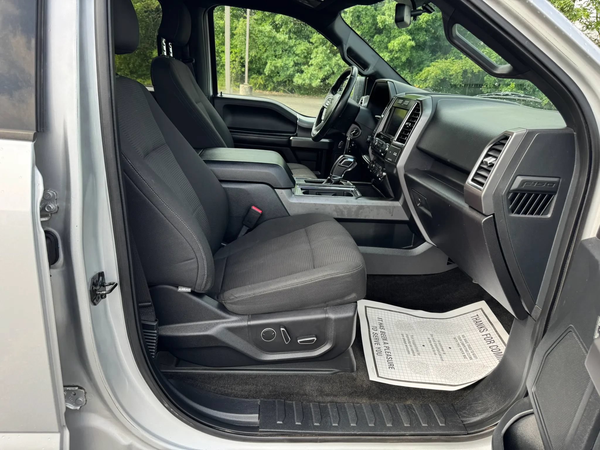 Used 2015 Ford F150 XLT w/ Equipment Group 302A Luxury AWD/4WD image 47