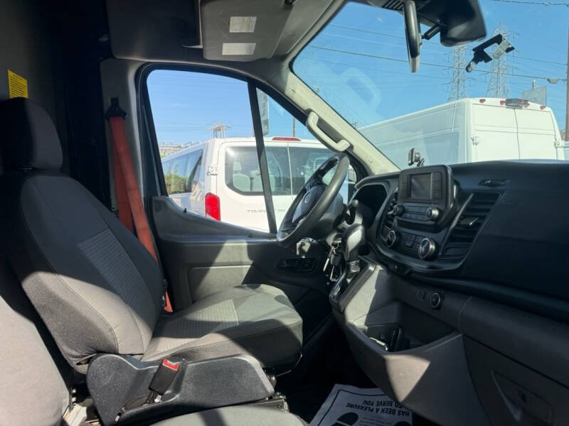 Used 2020 Ford Transit 250 148 High Roof Extended RWD image 8
