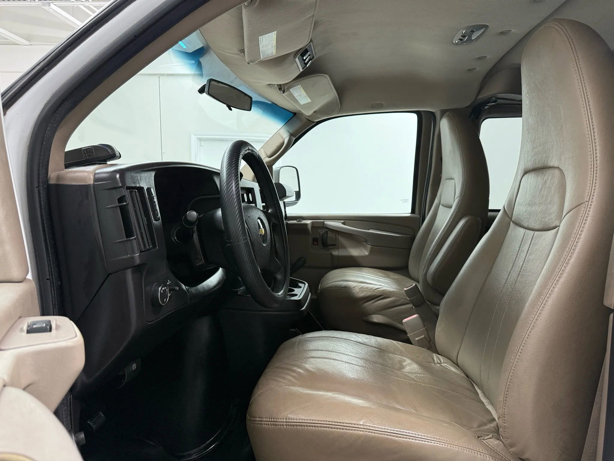 Used 2013 Chevrolet Express 3500 LS image 11