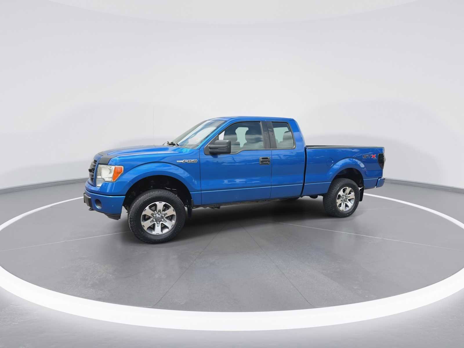 Used 2013 Ford F150 STX w/ Mid Equipment Group AWD/4WD image 4