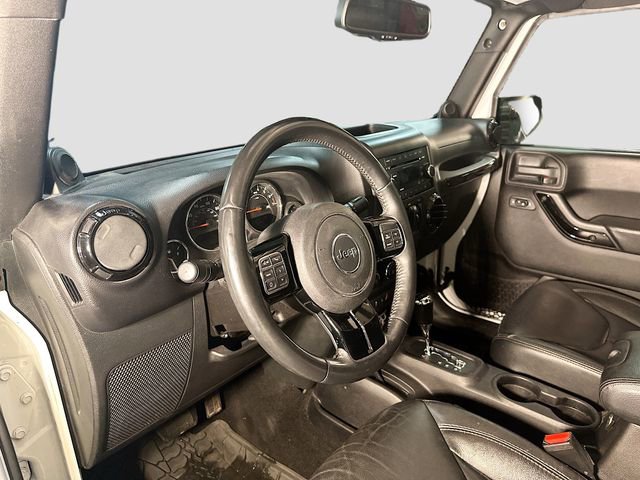 Used 2014 Jeep Wrangler Unlimited Sahara image 10