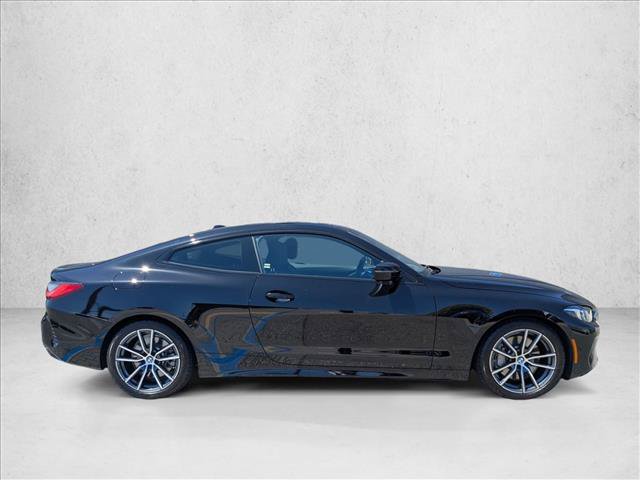 Used 2025 BMW 430i Coupe w/ Convenience Package RWD image 4