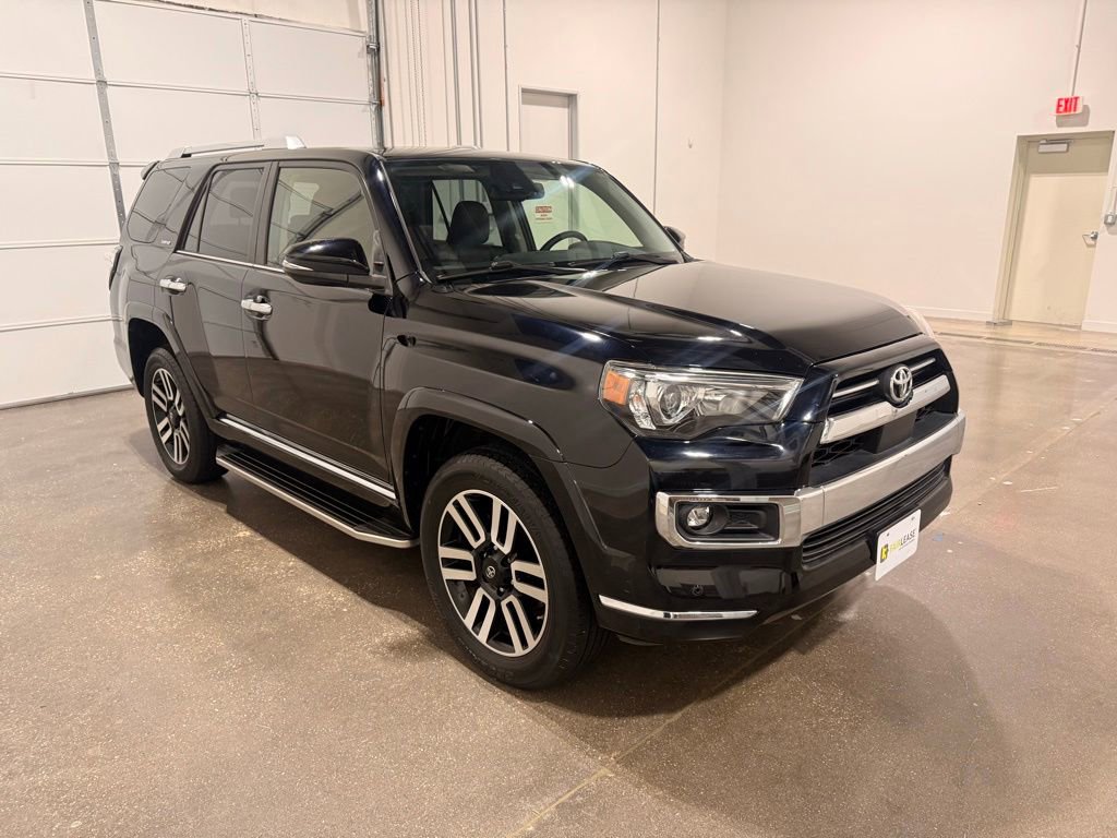Used 2021 Toyota 4Runner Limited AWD/4WD image 3