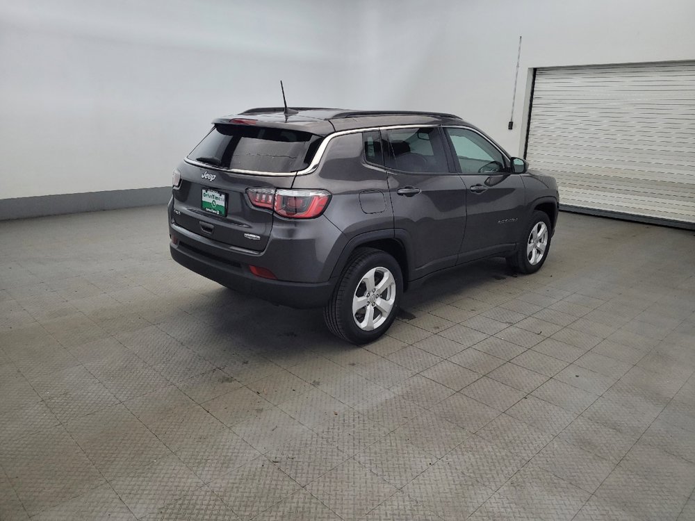 Used 2019 Jeep Compass Latitude image 9